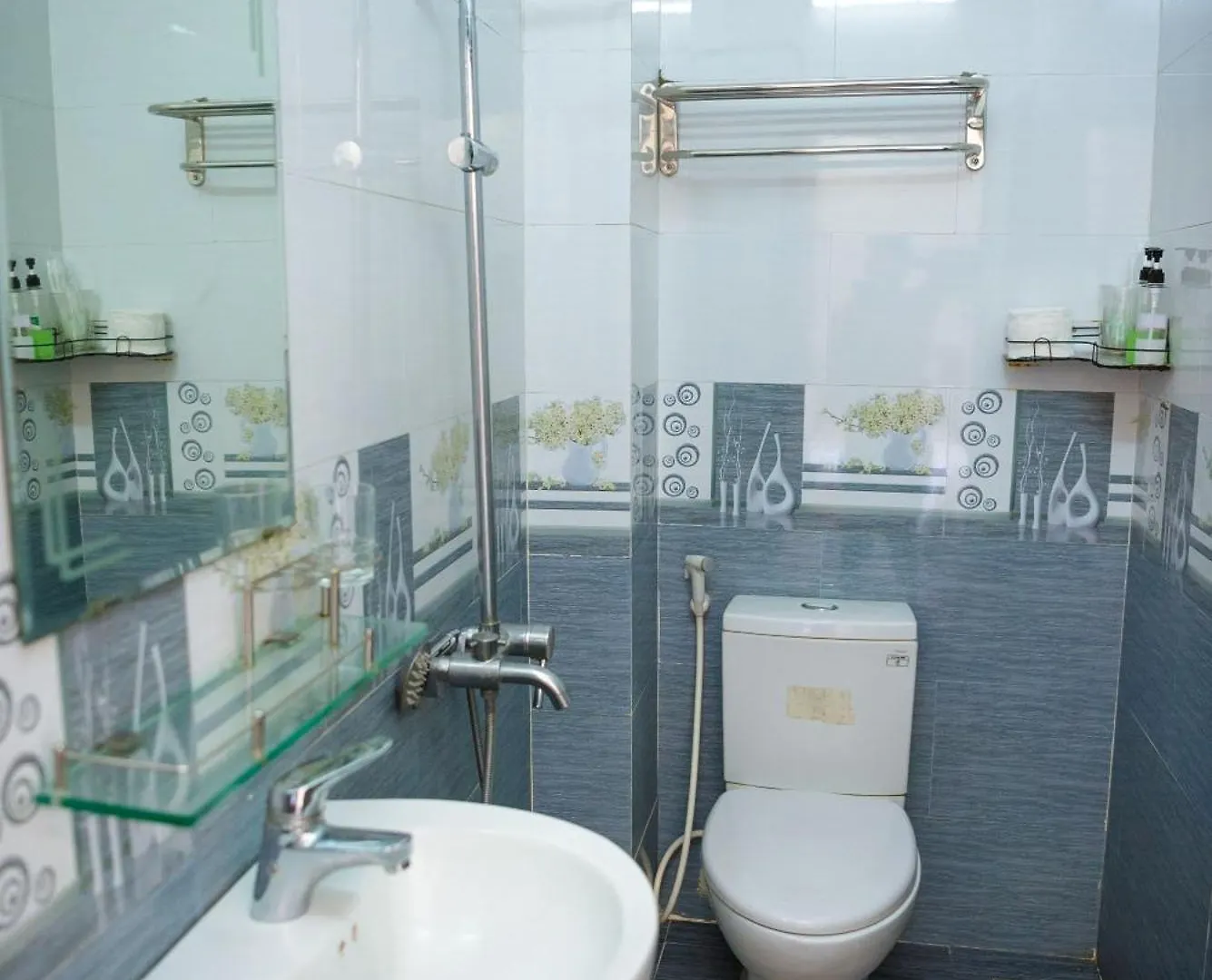 Gold Stone Hoi An Homestay 3*,  Vietnam