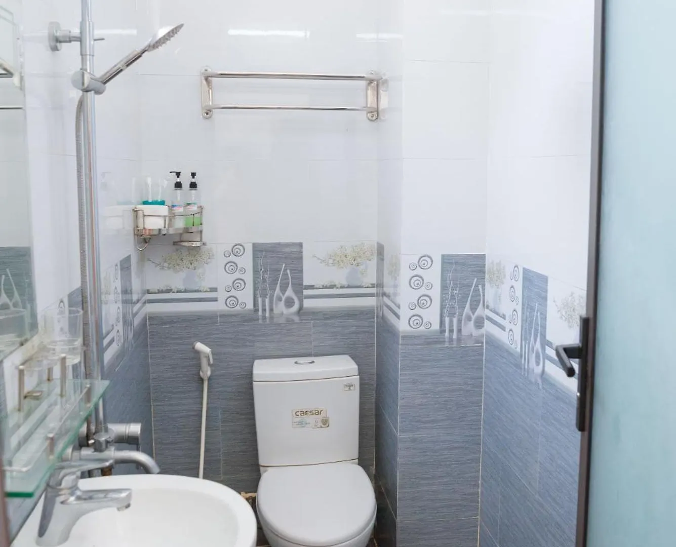 Gold Stone Hoi An Homestay Отель